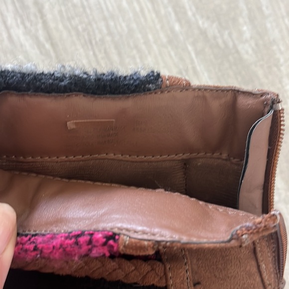 Mudd Boots size 9 with Fringe - Picture 7 of 9